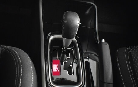 Mitsubishi Outlander III рестайлинг 3, 2019 год, 1 925 000 рублей, 16 фотография