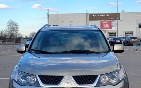 Mitsubishi Outlander III рестайлинг 3, 2007 год, 1 150 000 рублей, 1 фотография