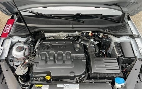 Volkswagen Passat B8 рестайлинг, 2018 год, 3 000 000 рублей, 19 фотография