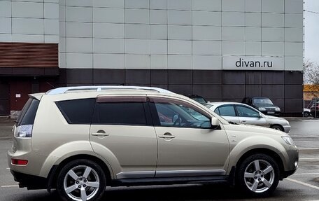 Mitsubishi Outlander III рестайлинг 3, 2007 год, 1 150 000 рублей, 4 фотография