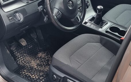 Volkswagen Passat B7, 2011 год, 950 000 рублей, 5 фотография