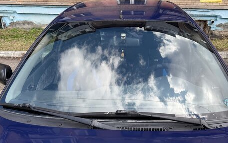 Toyota Avensis III рестайлинг, 1998 год, 180 000 рублей, 11 фотография