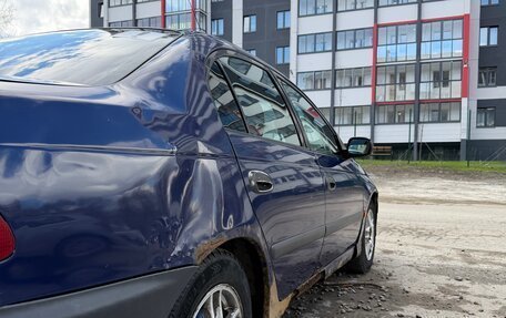 Toyota Avensis III рестайлинг, 1998 год, 180 000 рублей, 8 фотография