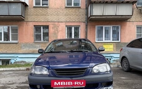 Toyota Avensis III рестайлинг, 1998 год, 180 000 рублей, 2 фотография