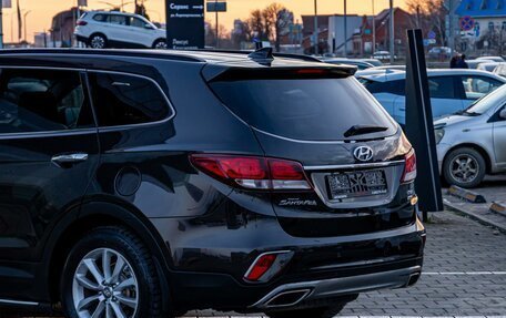 Hyundai Santa Fe III рестайлинг, 2017 год, 1 895 000 рублей, 10 фотография