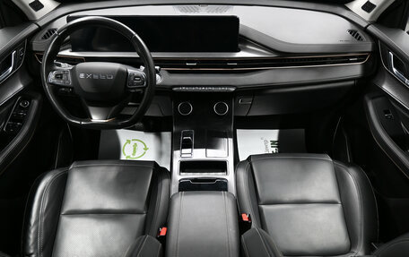 CheryExeed LX, 2022 год, 1 895 000 рублей, 10 фотография