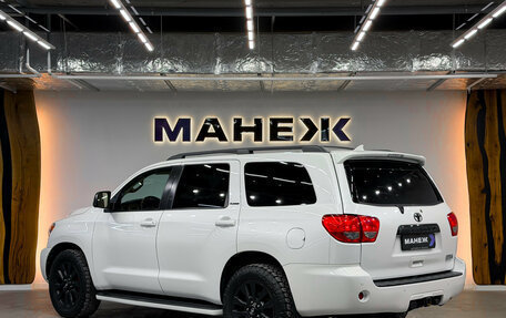 Toyota Sequoia II рестайлинг, 2013 год, 7 000 000 рублей, 4 фотография