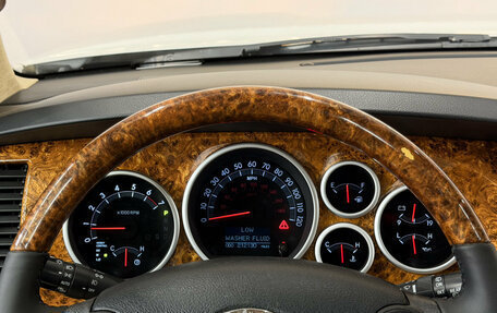 Toyota Sequoia II рестайлинг, 2013 год, 7 000 000 рублей, 7 фотография