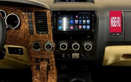 Toyota Sequoia II рестайлинг, 2013 год, 7 000 000 рублей, 11 фотография