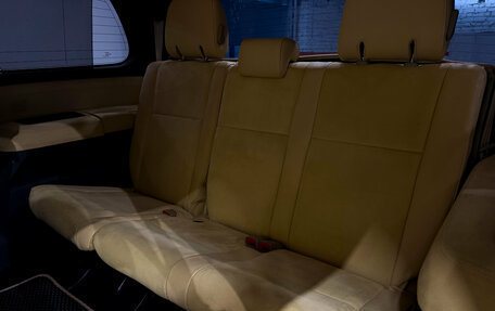 Toyota Sequoia II рестайлинг, 2013 год, 7 000 000 рублей, 22 фотография