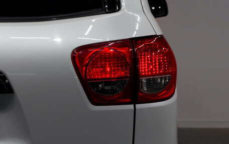 Toyota Sequoia II рестайлинг, 2013 год, 7 000 000 рублей, 28 фотография