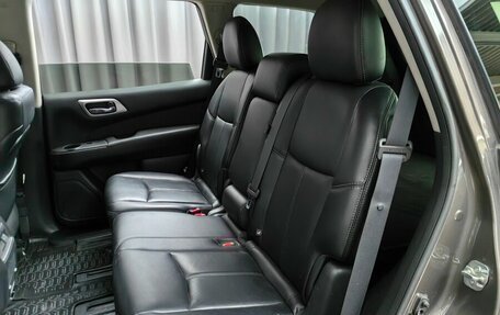 Nissan Pathfinder, 2015 год, 2 075 000 рублей, 8 фотография