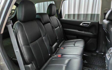 Nissan Pathfinder, 2015 год, 2 075 000 рублей, 9 фотография