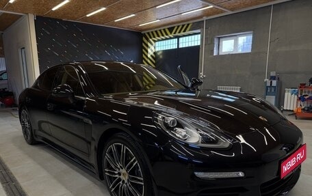 Porsche Panamera II рестайлинг, 2013 год, 2 700 000 рублей, 1 фотография