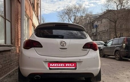 Opel Astra J, 2010 год, 550 000 рублей, 5 фотография