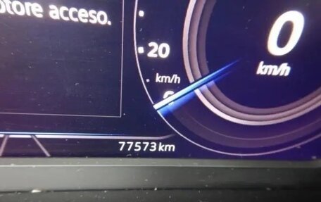 Volkswagen Tiguan II, 2022 год, 2 482 000 рублей, 12 фотография