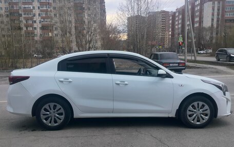 KIA Rio IV, 2021 год, 750 000 рублей, 3 фотография