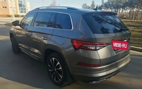 Skoda Kodiaq I, 2023 год, 4 550 000 рублей, 3 фотография