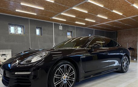 Porsche Panamera II рестайлинг, 2013 год, 2 700 000 рублей, 7 фотография