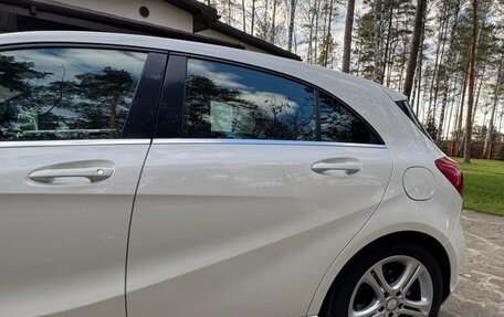 Mercedes-Benz A-Класс, 2014 год, 1 600 000 рублей, 5 фотография