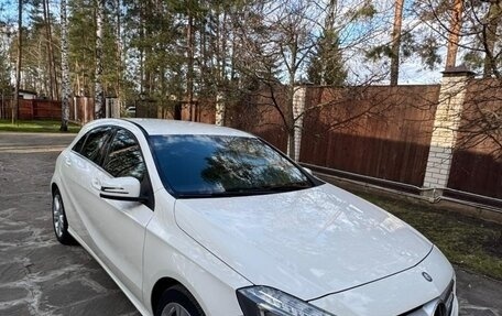 Mercedes-Benz A-Класс, 2014 год, 1 600 000 рублей, 11 фотография