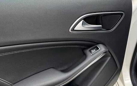 Mercedes-Benz A-Класс, 2014 год, 1 600 000 рублей, 38 фотография