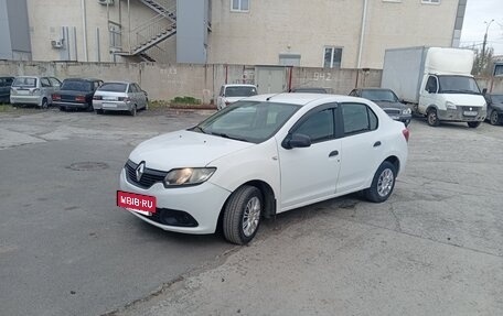 Renault Logan II, 2015 год, 600 000 рублей, 2 фотография