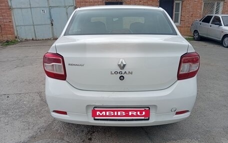 Renault Logan II, 2015 год, 600 000 рублей, 5 фотография