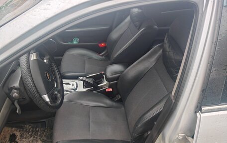 Chevrolet Epica, 2010 год, 700 000 рублей, 3 фотография