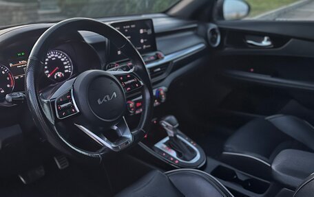 KIA Cerato IV, 2022 год, 1 850 000 рублей, 7 фотография