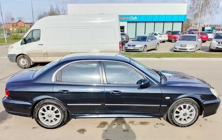 Hyundai Sonata IV рестайлинг, 2005 год, 400 000 рублей, 3 фотография