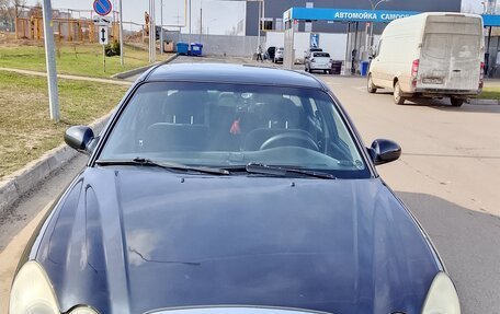 Hyundai Sonata IV рестайлинг, 2005 год, 400 000 рублей, 1 фотография