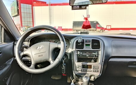 Hyundai Sonata IV рестайлинг, 2005 год, 400 000 рублей, 10 фотография