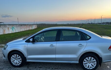 Volkswagen Polo VI (EU Market), 2012 год, 680 000 рублей, 3 фотография