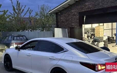 Lexus ES VII, 2021 год, 4 400 000 рублей, 3 фотография