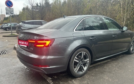 Audi A4, 2018 год, 2 600 000 рублей, 3 фотография