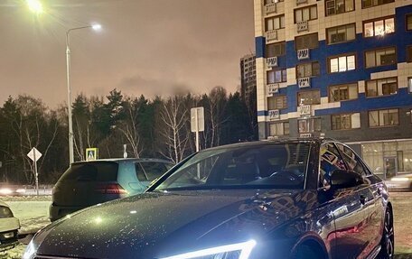 Audi A4, 2018 год, 2 600 000 рублей, 40 фотография