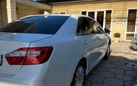 Toyota Camry, 2014 год, 1 590 000 рублей, 6 фотография