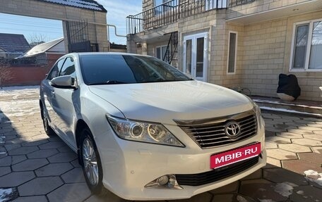 Toyota Camry, 2014 год, 1 590 000 рублей, 3 фотография
