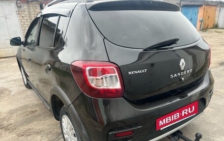 Renault Sandero II рестайлинг, 2015 год, 849 000 рублей, 13 фотография