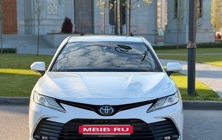 Toyota Camry, 2018 год, 2 550 000 рублей, 2 фотография