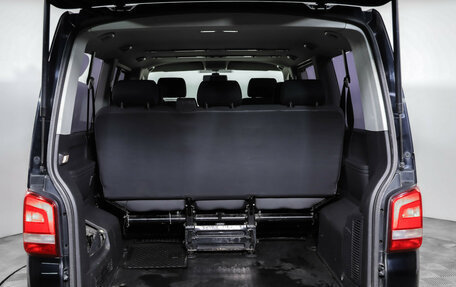 Volkswagen Caravelle T5, 2013 год, 1 499 000 рублей, 29 фотография