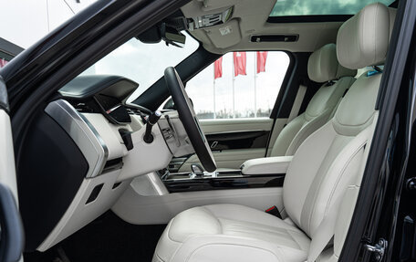 Land Rover Range Rover IV рестайлинг, 2024 год, 27 990 000 рублей, 9 фотография