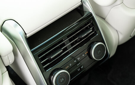 Land Rover Range Rover IV рестайлинг, 2024 год, 27 990 000 рублей, 18 фотография