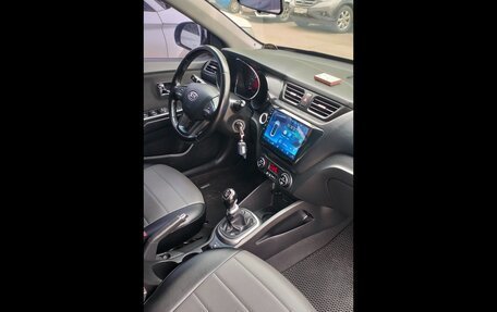 KIA Rio III рестайлинг, 2011 год, 710 000 рублей, 12 фотография