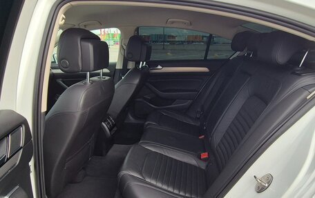 Volkswagen Passat B8 рестайлинг, 2018 год, 2 100 000 рублей, 11 фотография