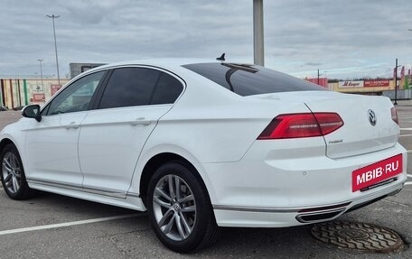 Volkswagen Passat B8 рестайлинг, 2018 год, 2 100 000 рублей, 3 фотография