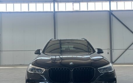 BMW X5, 2021 год, 7 700 000 рублей, 2 фотография