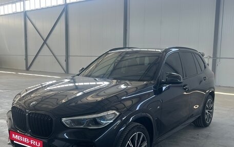 BMW X5, 2021 год, 7 700 000 рублей, 4 фотография
