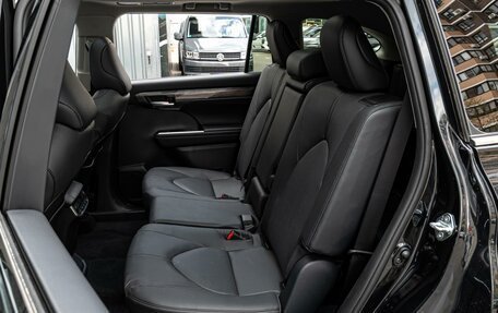 Toyota Highlander, 2026 год, 5 730 000 рублей, 10 фотография